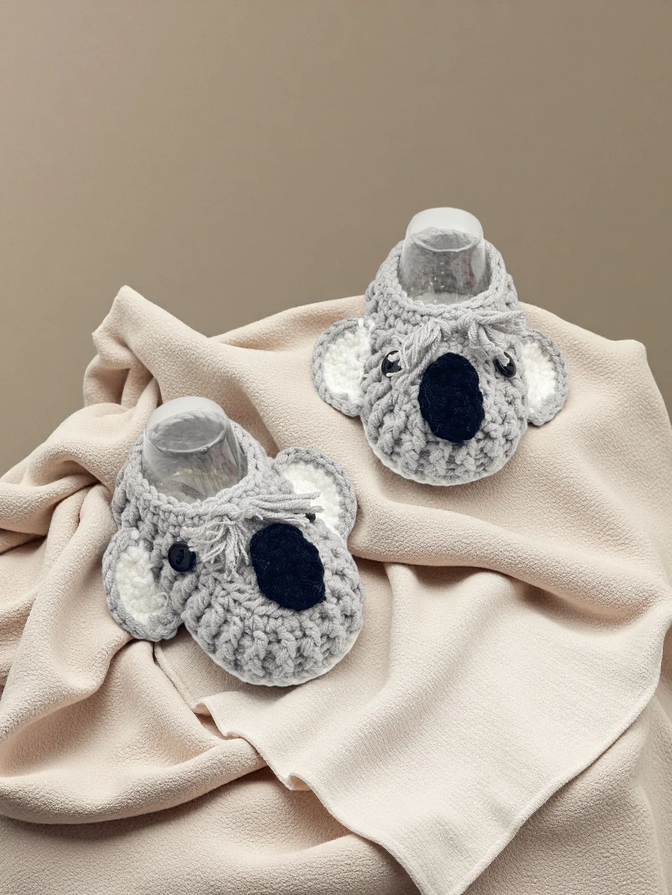 1 Pair Handmade Cartoon Pattern Crochet Baby Booties, Soft Knit Infant Ankle Boots, Newborn Shoes
