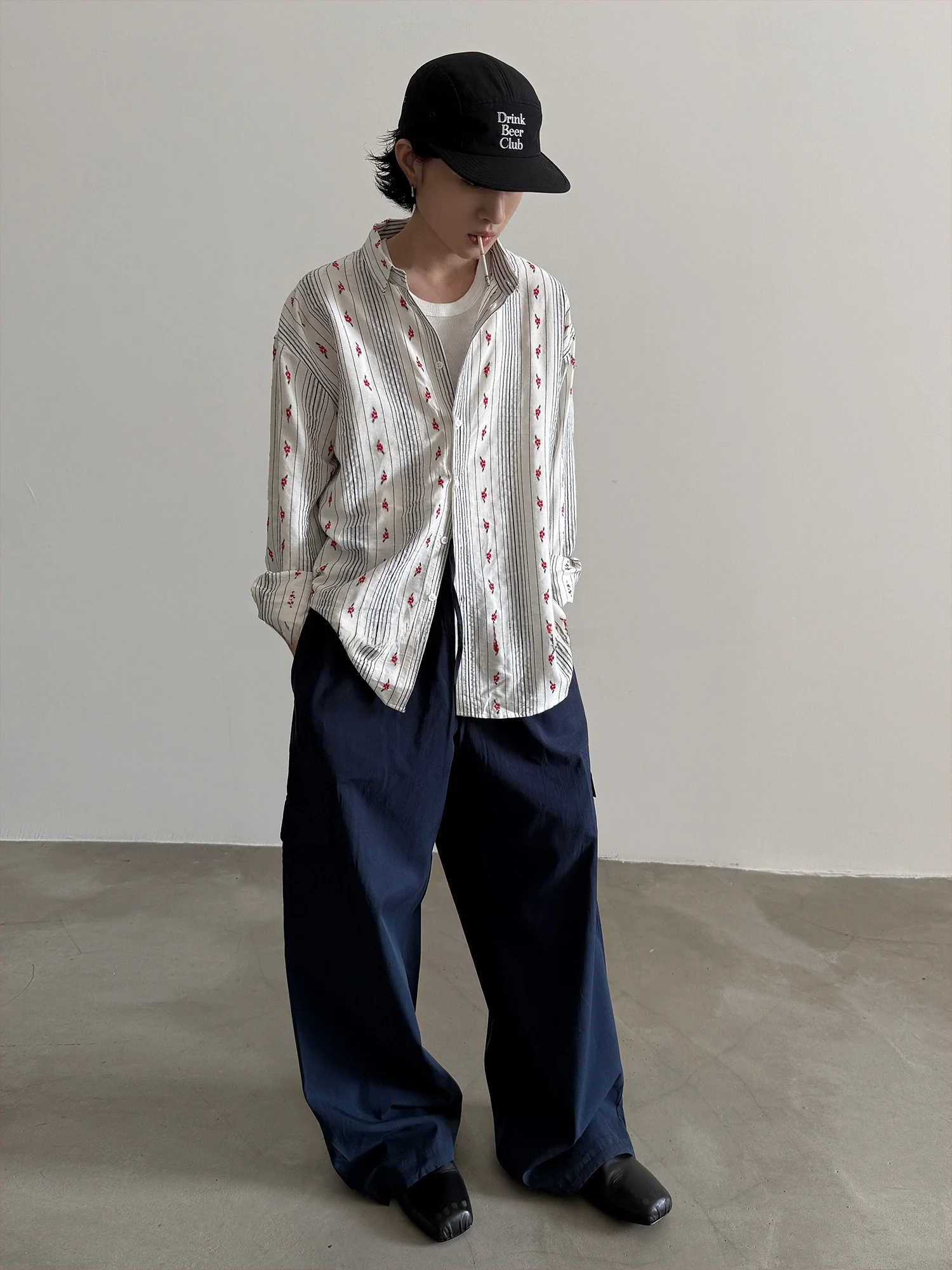 

Классические свободные длинные винтажные повседневные весенние брюки в американскую полоску с цветочным принтом для мальчиков и мужчин-подростков