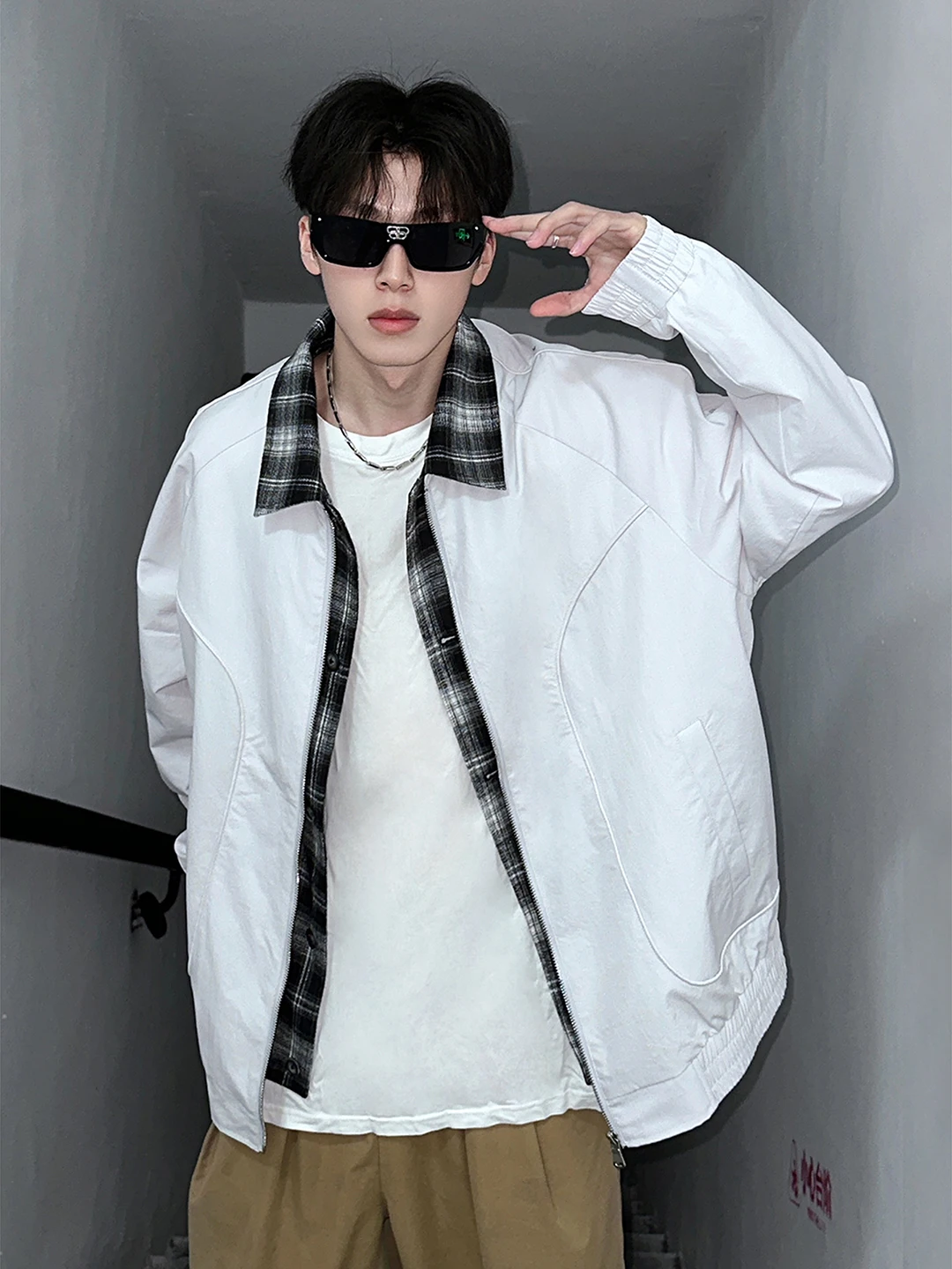 

Мужская куртка Cleanfit в клетку с отложным воротником, сшитая из разных тканей, абрикосового цвета, весенняя, модная, повседневная, на молнии