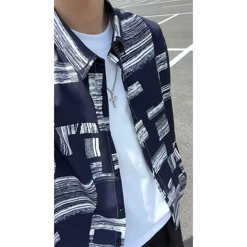 Summer Short Sleeved Shirt Men Printed Casual Shirt Men Streetwear Loose Ice Silk Shirt Mens Hawaiian Shirts Plus Size 5XL