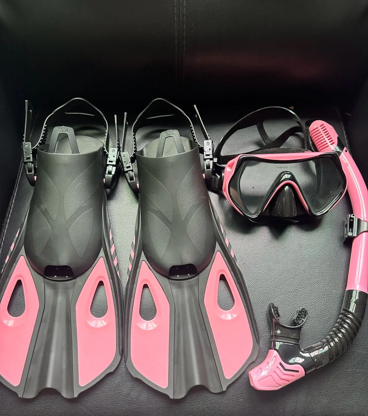 

Adult Diving Frogs Shoes Set Large Frame Goggles Full Dry Snorkel Long Flippers Snorkeling Gear Pool Diving Supplies Gear