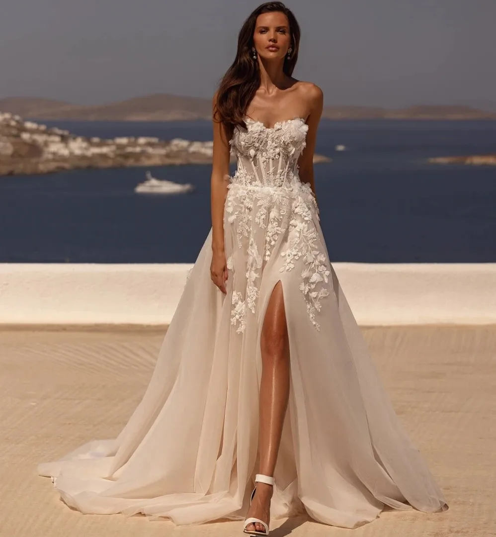 

2025 New Boho Wedding Dress Sweetheart Lace 3D Flowers Silt Beach Bridal Bride Gowns Vestidos De Noiva Robe Mariage