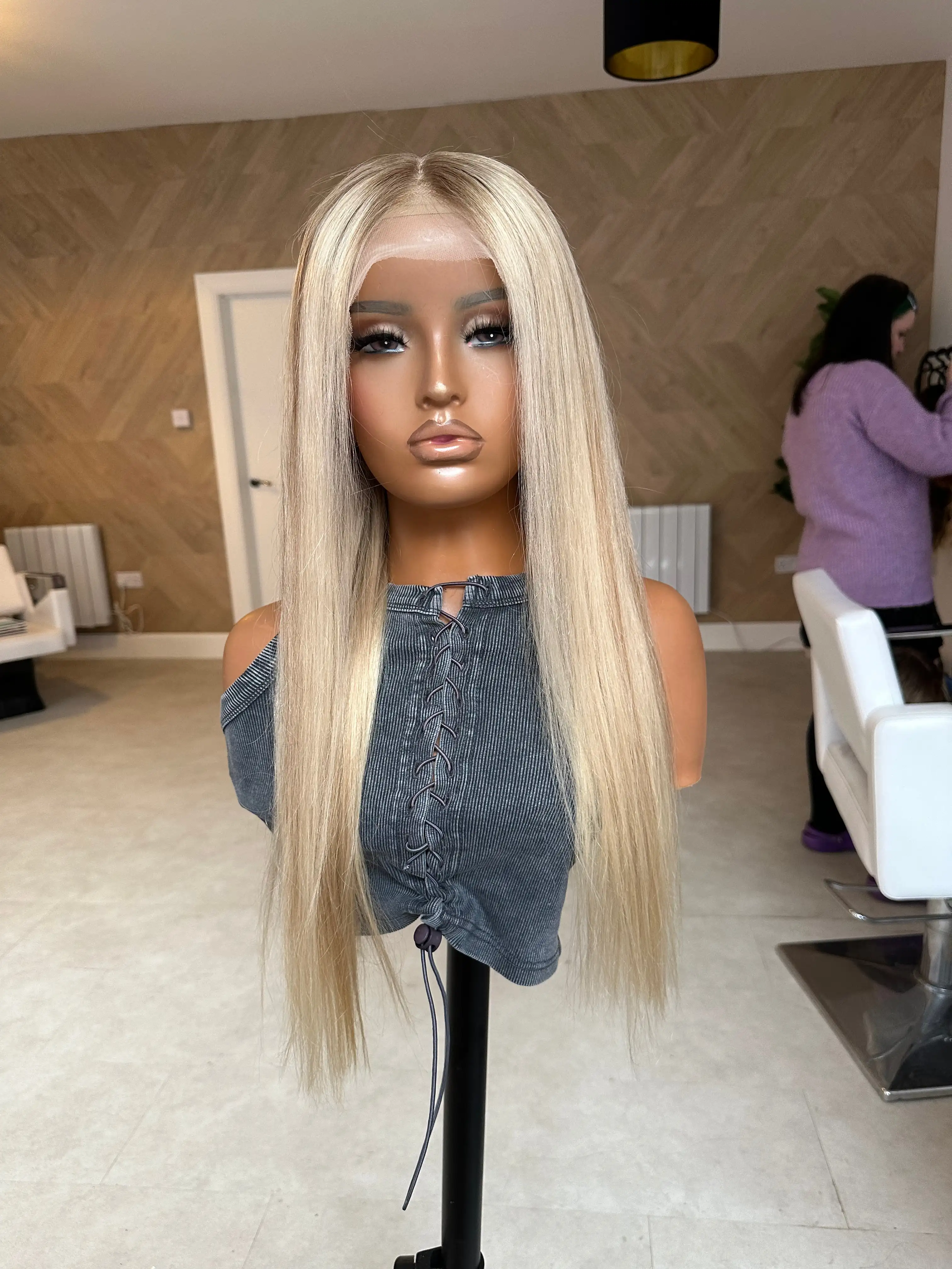 Natural Straight Soft Synthetic Wig Ombre Ash Blonde Balayage Long Middle Parting Original Factory Cheap Wigs On Clearance Sale
