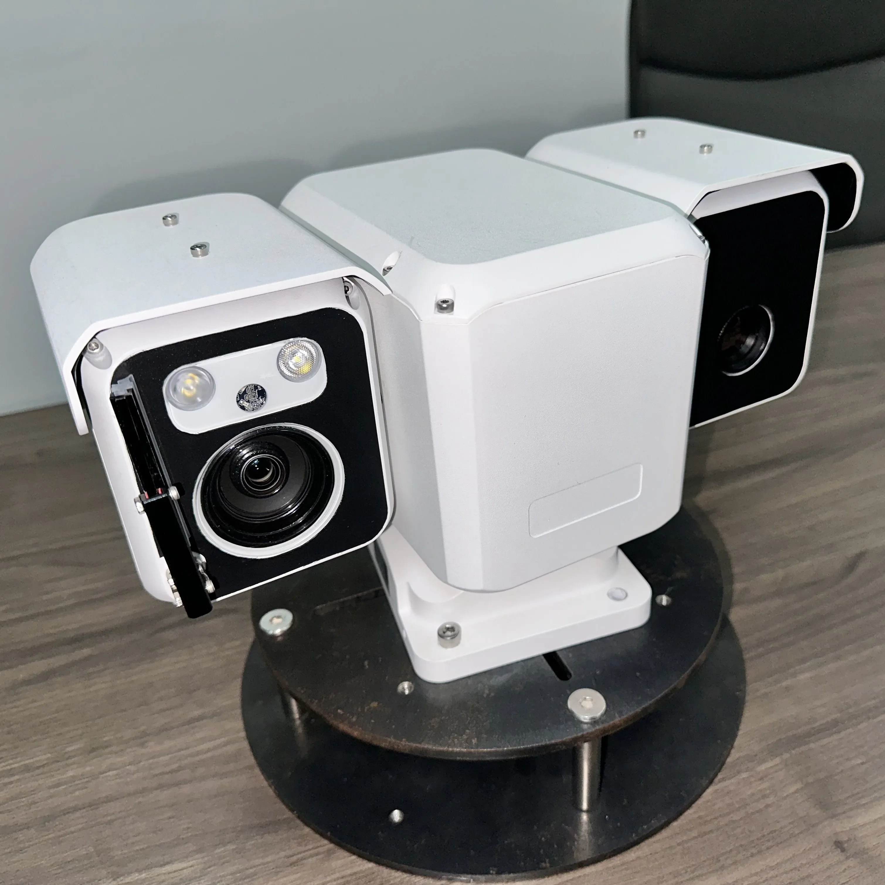 Security Camera System High Precision MINI Pan Tilt Zoom Inspection Robot Pan Tilt Head