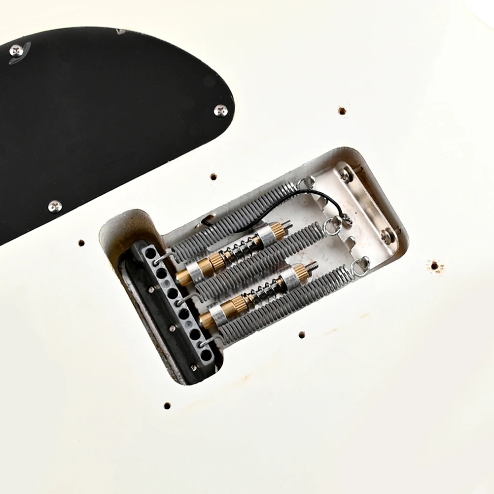 

Electric Guitar Tremolo Saddle Durable Replacement Bridges Bright Gold Color Smooth Surface GAQ504 Stable Vibrato System Double