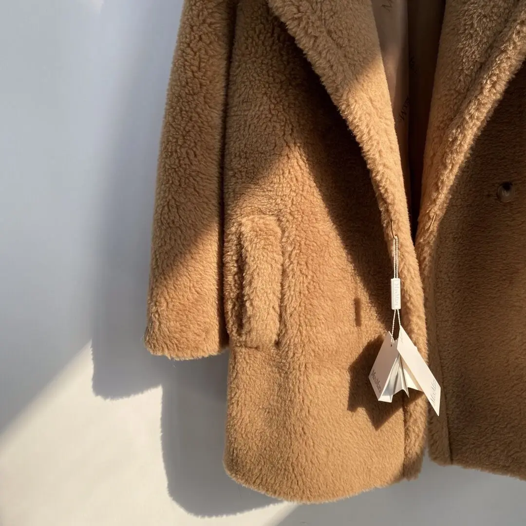 women thick wool coat women camel wool short coat autumn warm coat coat Winter coat female alpaca wool short teddy bear coat