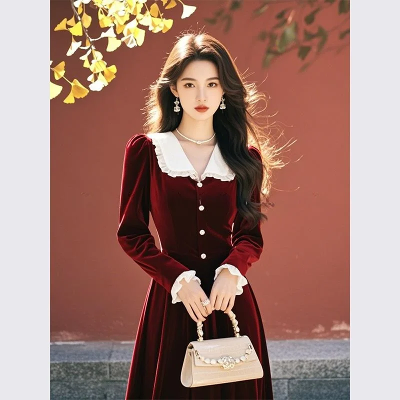 

Fall Fashion 2024 Women's Velvet Dress Doll Collar High Waist Long Sleeve Mid-Length Korean Style Commute Attire Wealthy Miss