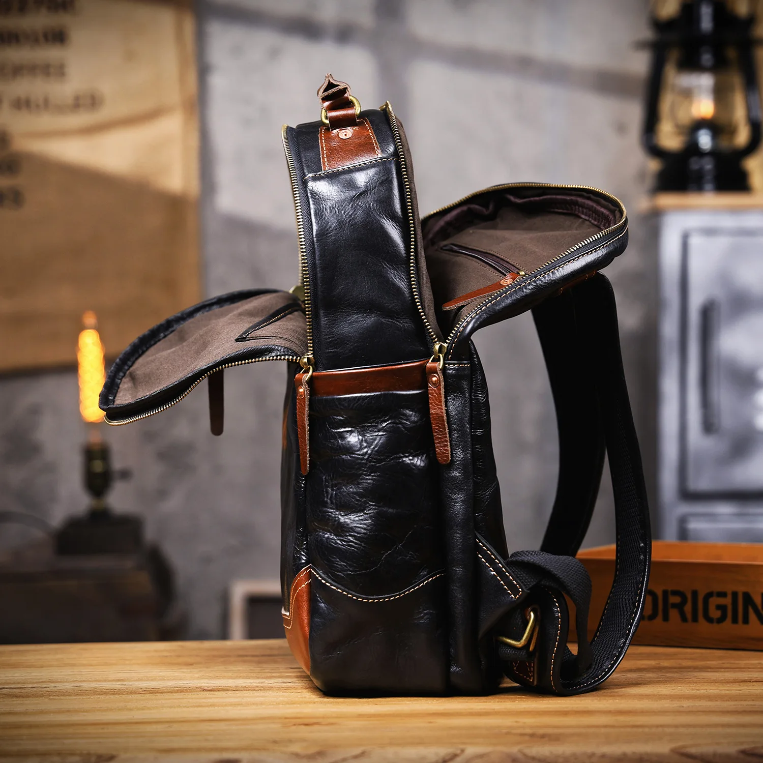 outdoor travel luxury genuine leather men large-capacity laptop backpack fashion designers handmade real cow leather schoolbags