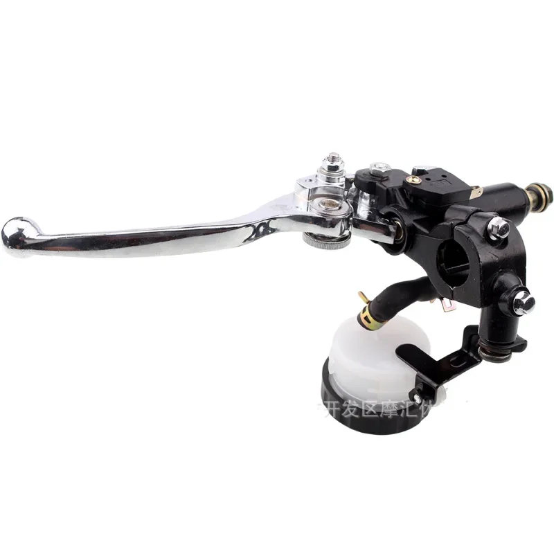 1Pc Motorcycle Aluminum Right Brake Clutch Levers Master Cylinder Reservoir  For  GSX-R125 150 250 400 600 750 SV650