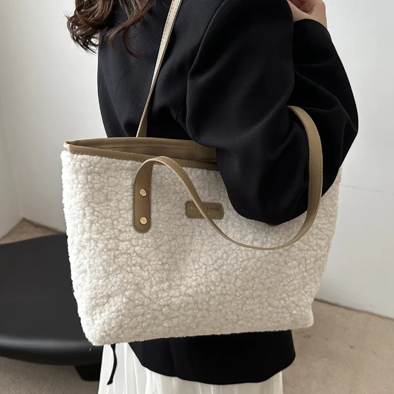 Simple Solid Large Capacity Furry Tote Bag Women 2026 Fall Winter Fluffy Shoulder Handbag Daily Commuter Versatile Warm Soft