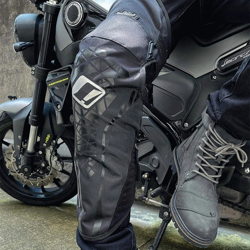 

Winter Warm Motorcycle Knee Pads KP08 Velvet Cold-Proof Windproof Waterproof Long Unisex Knee Pads