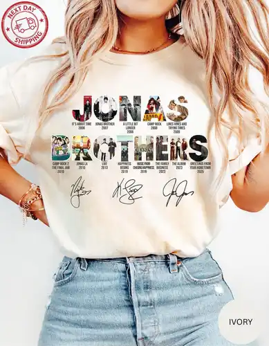 Imagen 1 del producto Camiseta de los Jonas Brothers, camiseta de concierto, camiseta de regalo para fanáticos de los hermanos, camiseta con memes