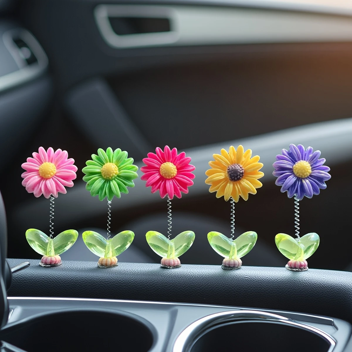 5 Mixed-Color Cute Little Flower Car Dashboard Decorations, Cute Little Flower Car Ornaments with Moving Heads, Floral Dashboard and Rearview Mirror Decorations, Resin Material