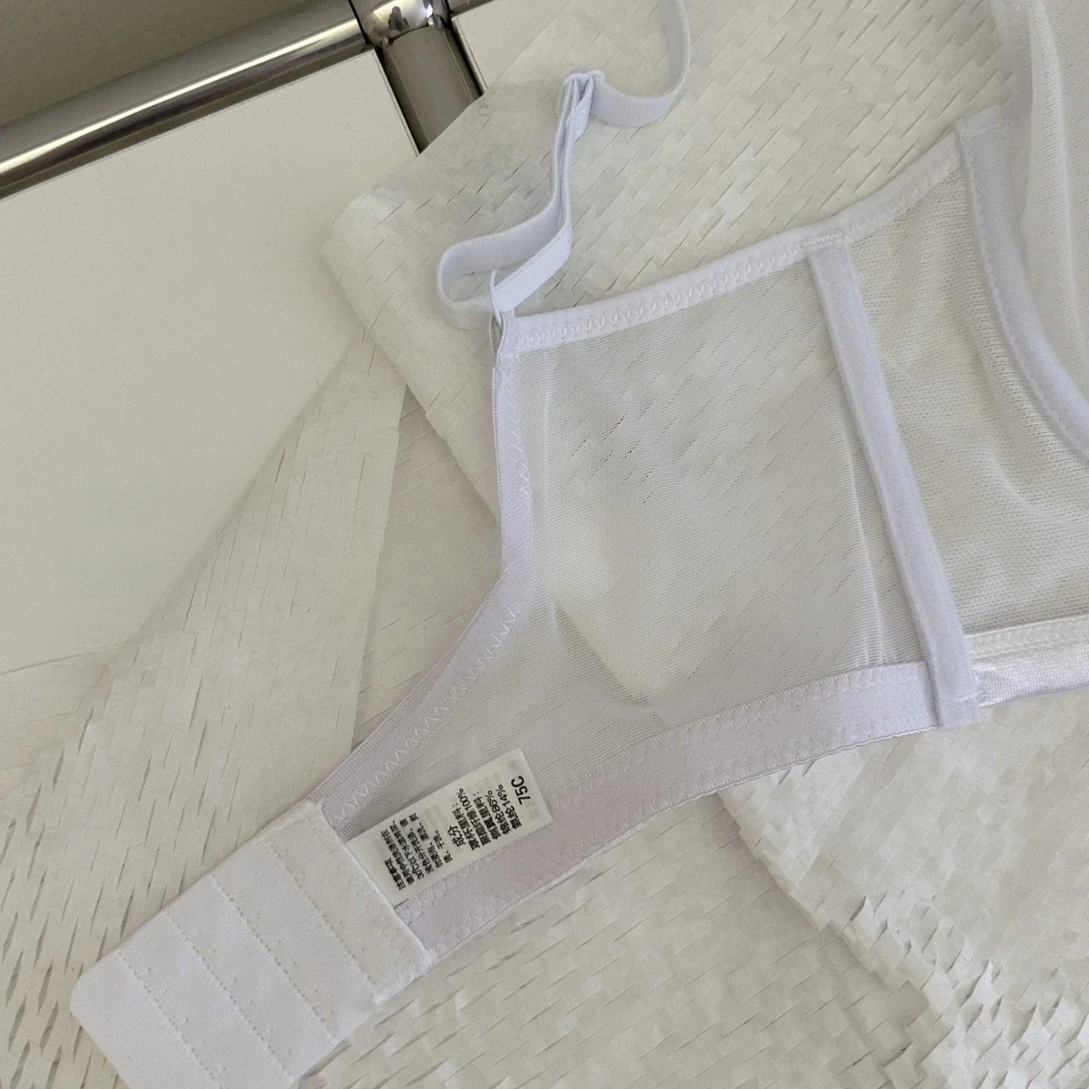 Podprsenka pro ženy, průhledná ultra tenká vyšívaná krajka bez ramínek, neviditelné sexy spodní prádlo, dárek na hrudník - náhled 4