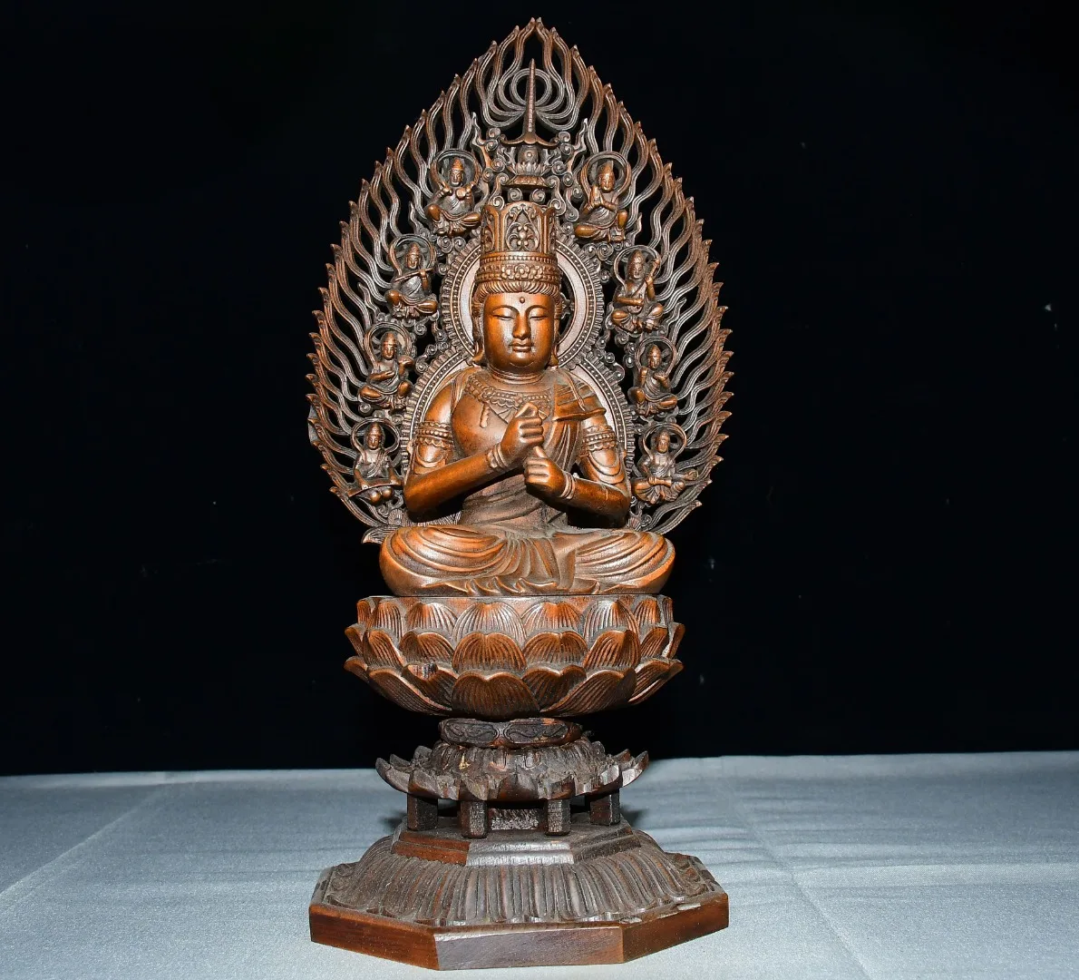 Folk Collection Old Boxwood backlight Lotus Buddha Terrace Mahasthamaprapta Bodhisattva Sitting Buddha Amitabha Buddha