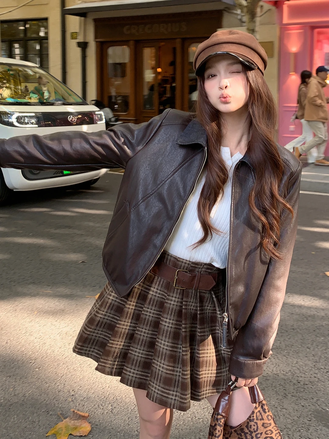 

Short PU Leather Jacket Women's Fashion Contrast Color Collar Spring Autumn New Style Vintage Retro Style Zipper Sleeve Coat