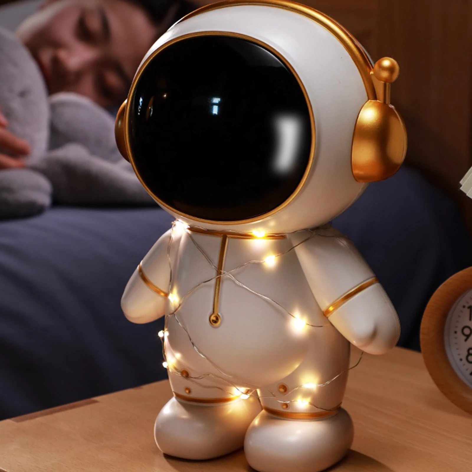 Creative Spaceman Piggy Bank Unbreakable Kids Children Money Coin Saving Cartoon Toy Creative DIY Light String Night Lamp Decor