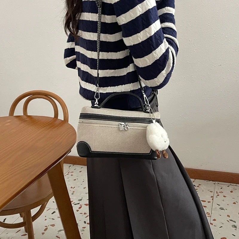 

Designer Chic Diaper Bag Women's Elegant Crossbody Handbag Luxury Leather Tote Minimalist Vintage Large Capacity Bag