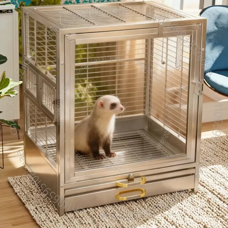 Comfortable and durable Stainless steel cage Breathable design Classic luxury style Small animal carrier function