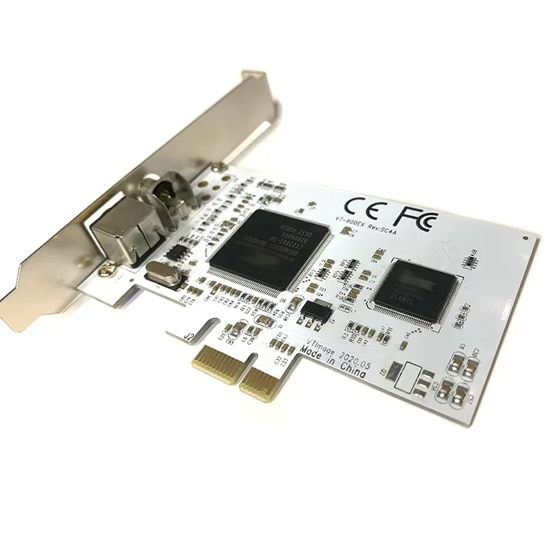 PCIE Standard definition video capture card AV/S terminal simulates color B-ultrasound medical image capture card