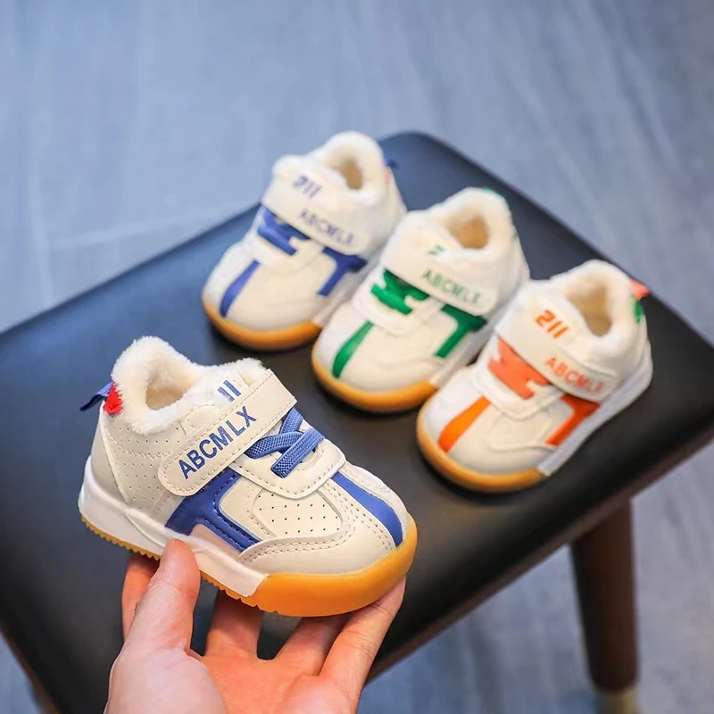 

Новинка 2023 года, детские мягкие кроссовки, осенне-зимняя утолщенная прогулочная обувь с подкладкой для мальчиков и девочек, мягкая нескользящая детская обувь для малышей