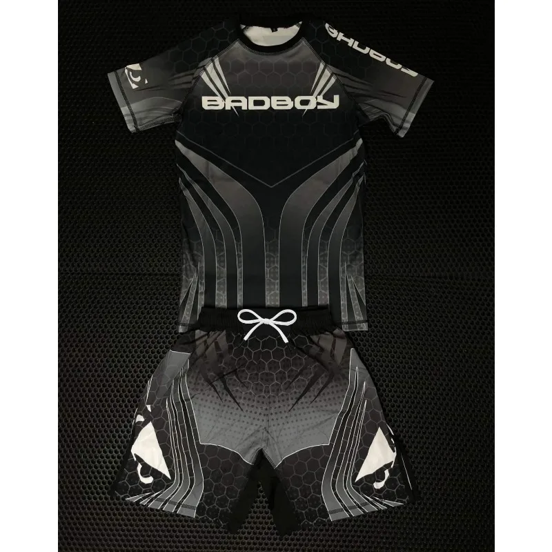 2026 New Wrestling Suit: Anti-Abrasion and Quick-Drying Bodysuit + Gradient Honeycomb Shorts, Men's Muay Thai Training Set