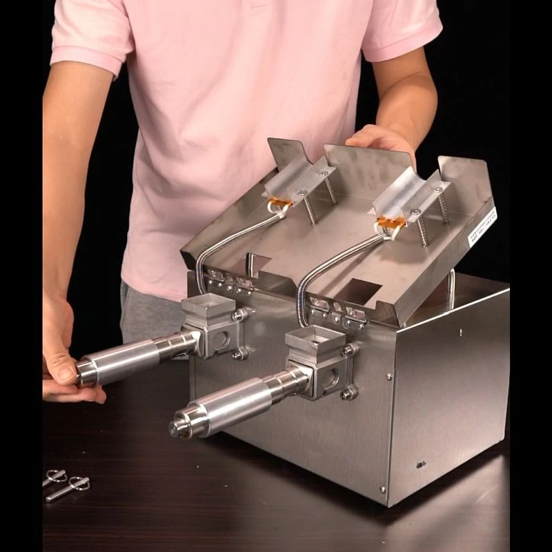 

Double motor oil press, fully automatic small commercial hot and cold press
