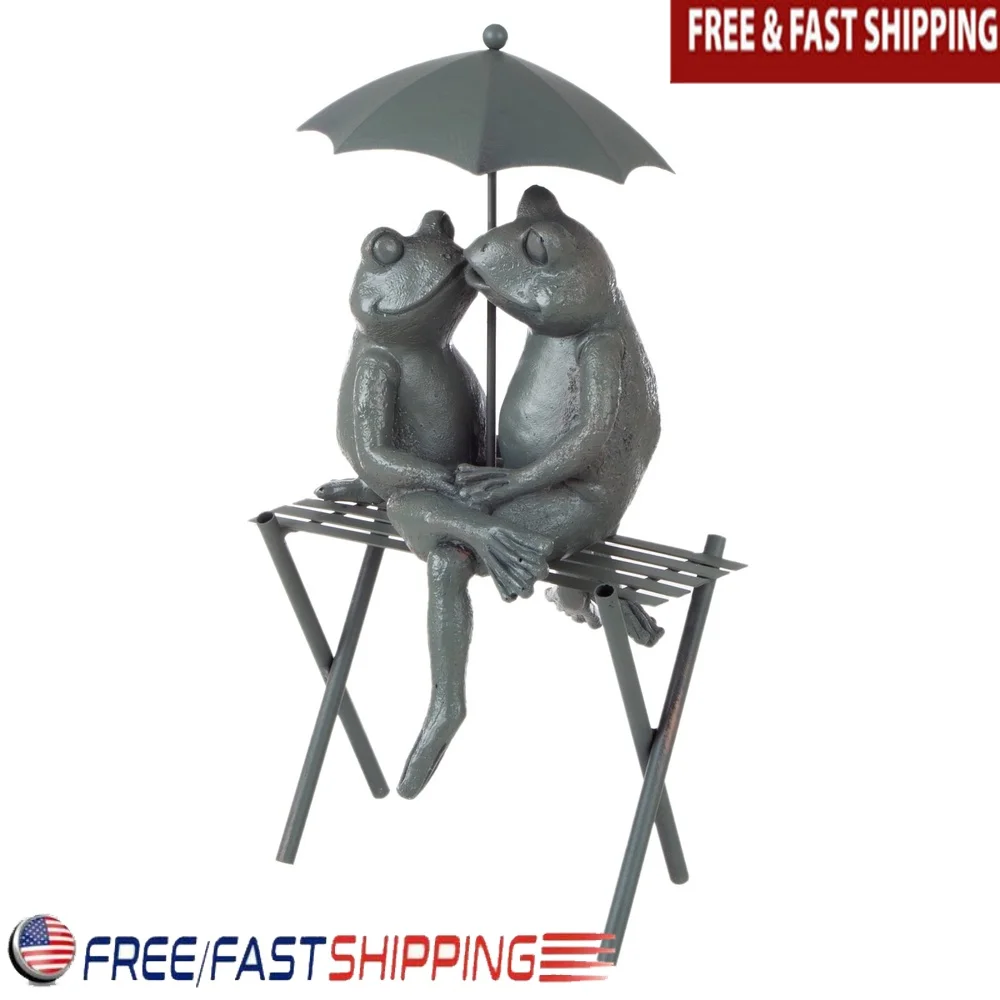 

Romantic Frog Figurine Garden Decor Indoor Outdoor Use Durable Polyresin Lawn Statue Gift Special Occasions