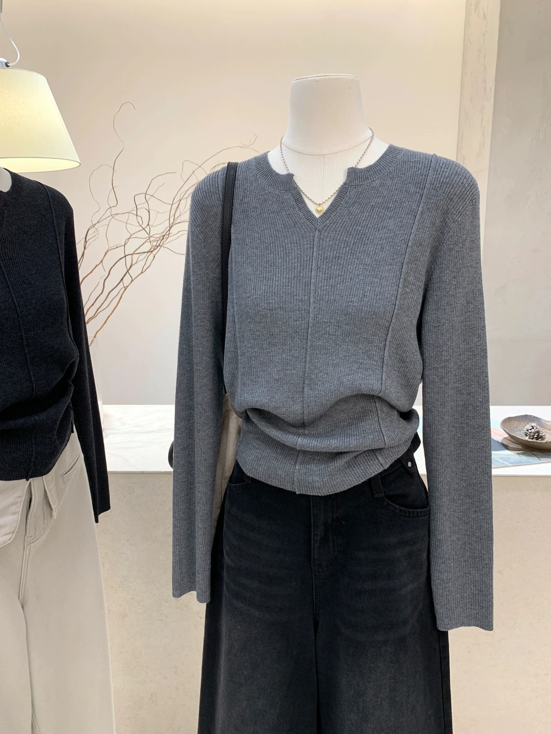 

Женский вязаный топ с v-образным вырезом больших размеров, свободный крой, свитер с базовым слоем, осень-зима, утягивающий Boting irt, корейский длинный слэ...