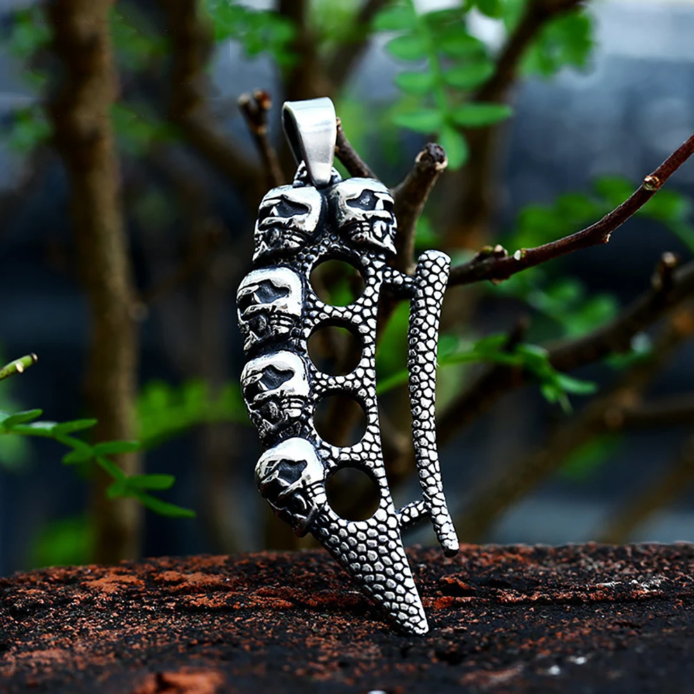 Cool Vintage Heavy Bicycle Chain Skull Brass knuckles Pendant Necklace For Men Stainless Steel Creative Jewelry Gift Accessories