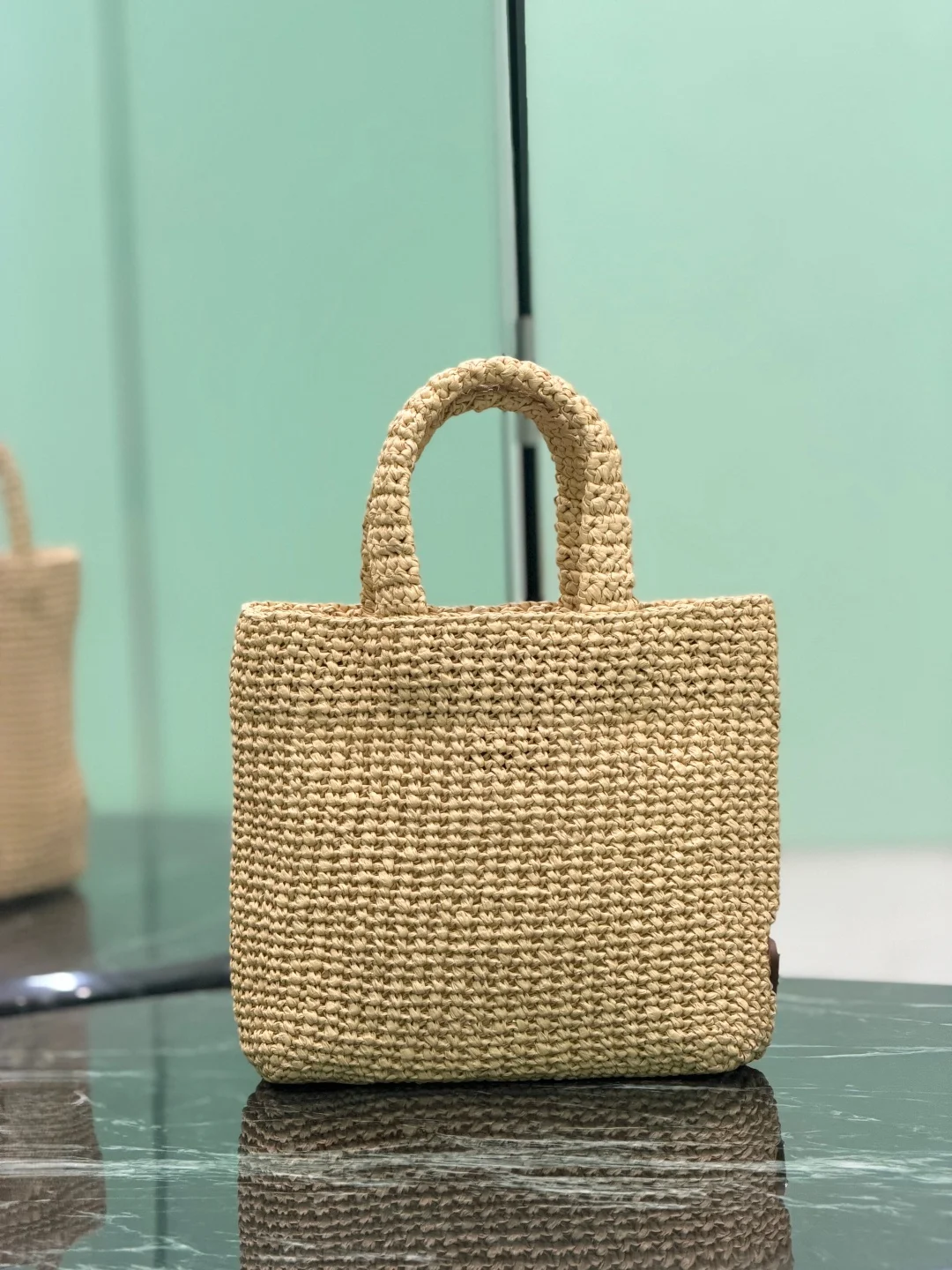 

Handwoven Raffia Tote Bag Lightweight Breathable Hollow Out Design Summer Beach Daily Use for Women Natural Eco-Friendly Fiber