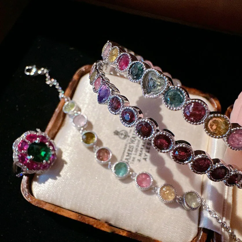 

2023 Women Pirate garnet tourmaline bracelet plated with 18K gold rainbow crystal flower zircon