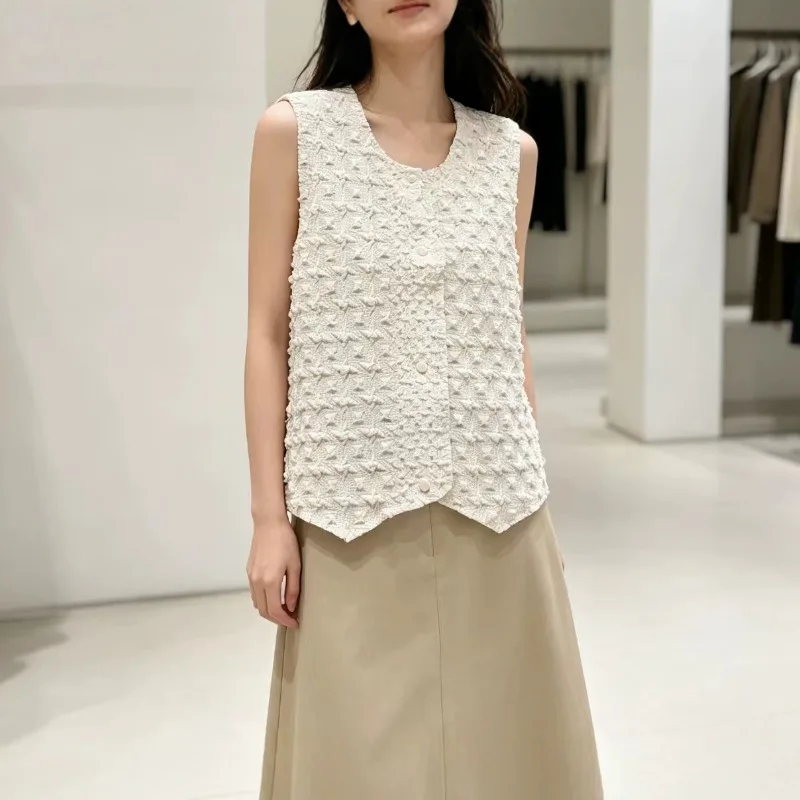 Miyake Pleated Vest Women 2026 Autumn New Solid Single Row Multi-Button Handmade Pleats Diamond Pattern Casual Women's Clothing
