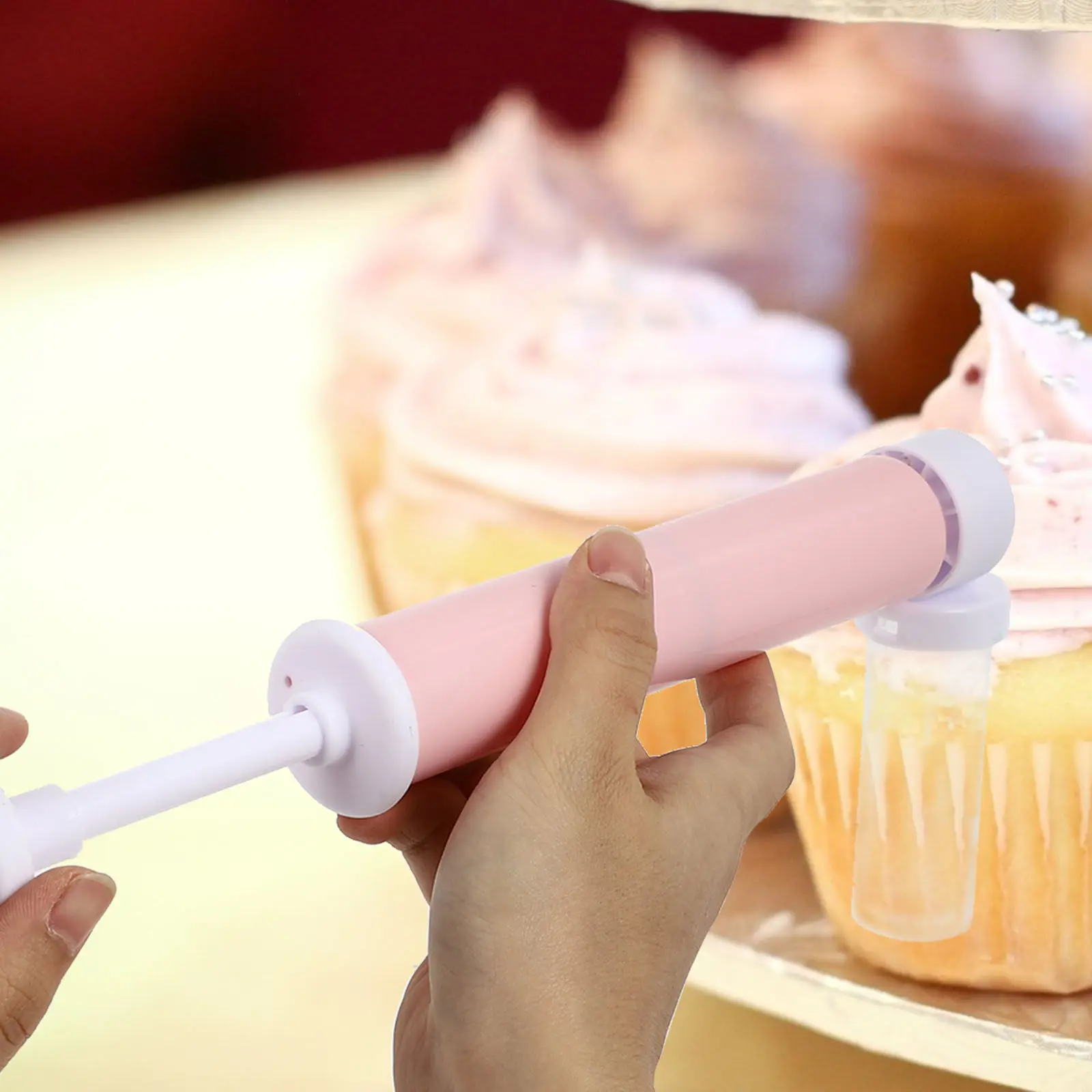 1Set Cake Decorating Tools Manual Airbrush for Cake Decorating Wonderful Coloring Effect Fast Efficient Baking Supplies Set