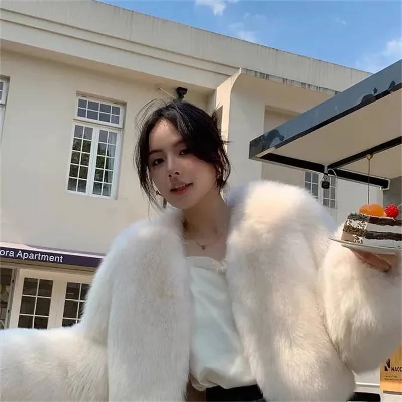 2025 herbst Winter Junge Nachahmung fuchs pelzmantel frauen Kurze Koreanische version lose Temperament Pelz Mäntel Damen Warme outwear