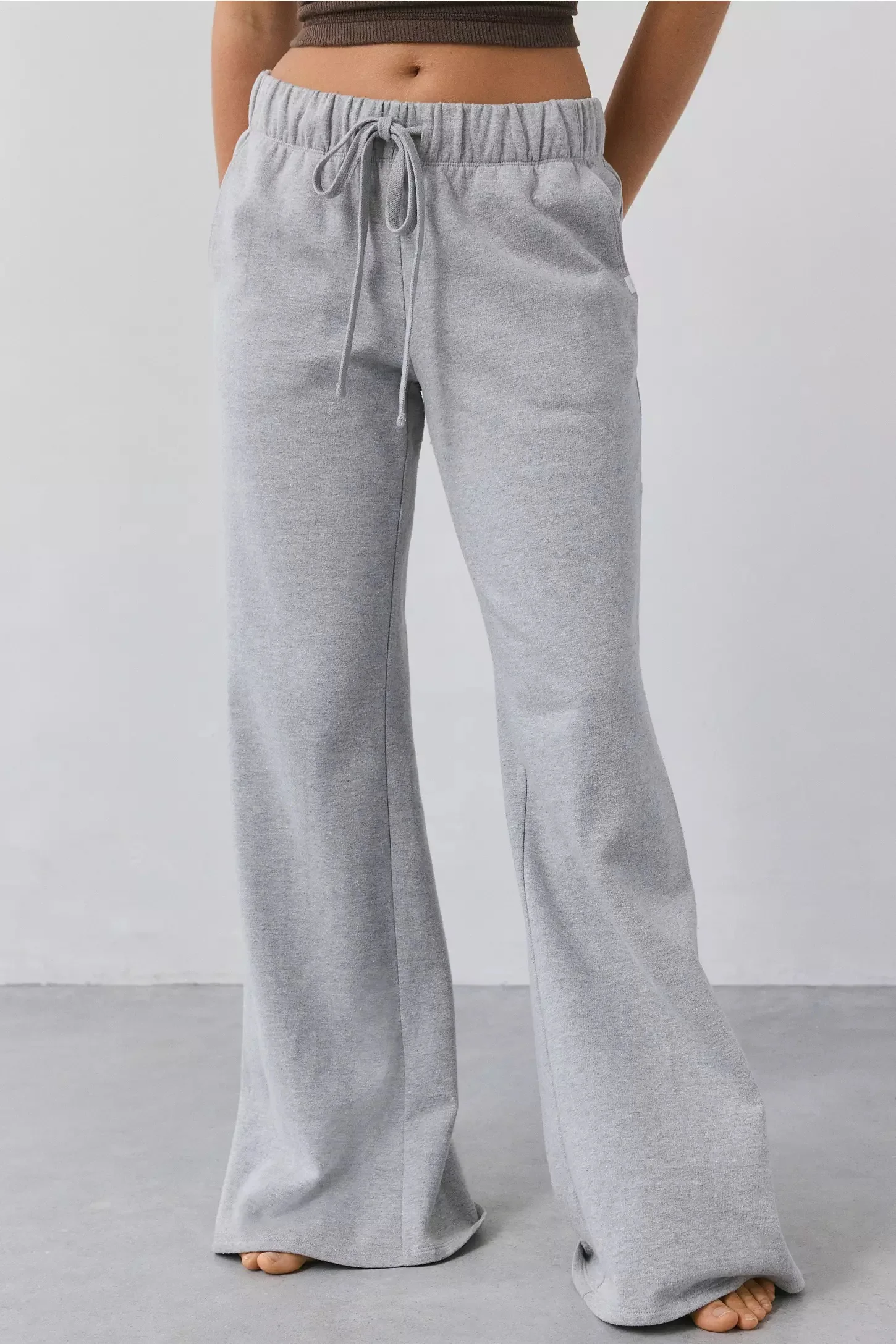 

Женские повседневные брюки, однотонные свободные брюки с эластичной резинкой на талии и карманами на шнурке