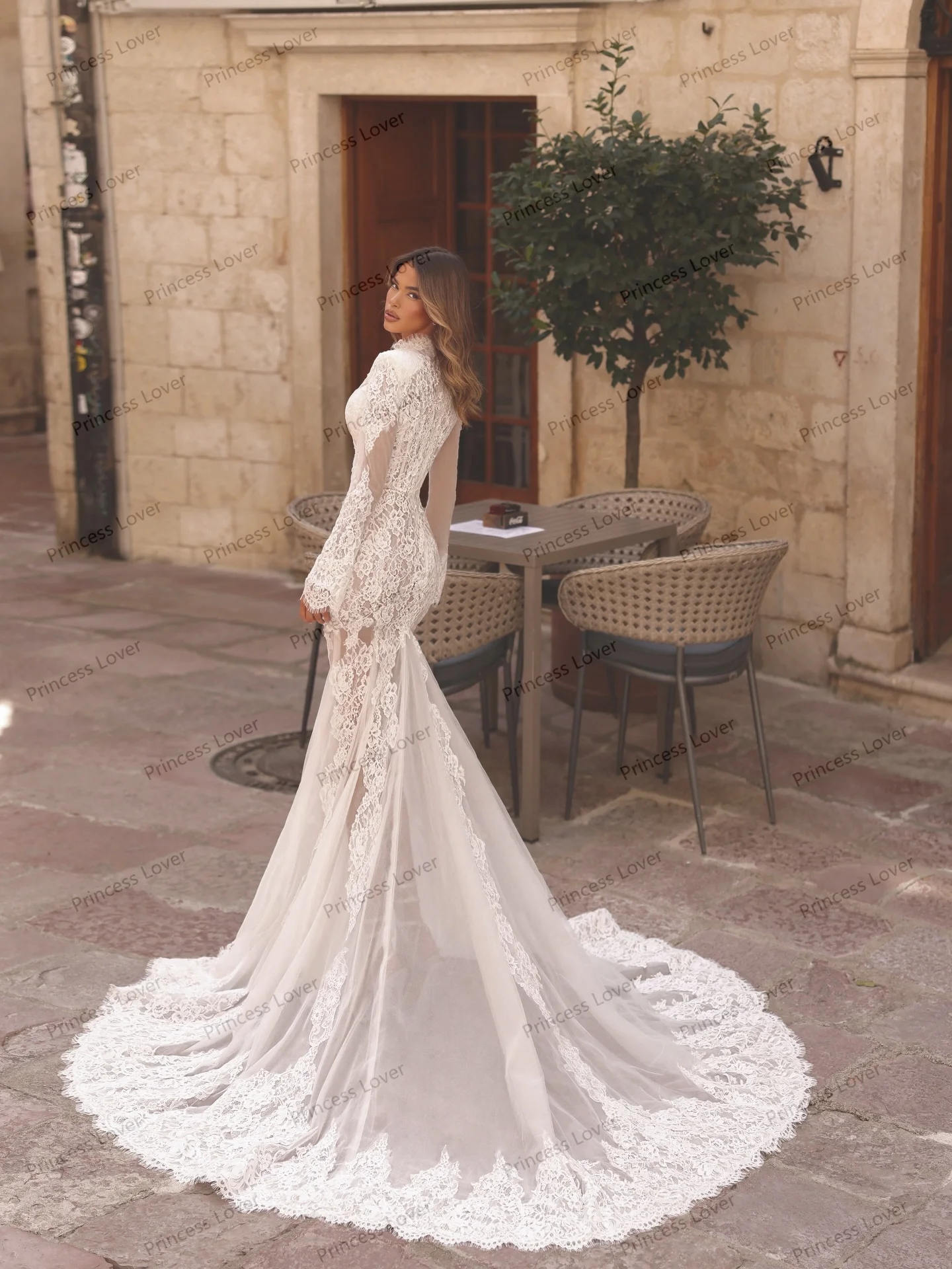 Exquisite Mermaid Wedding Dresses Lace Bodice Long Sleeves Bridal Gown High Collar Slit Luxury robe de mariée Customized