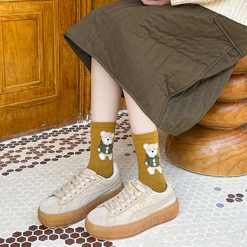 Women's Socks Comfortable Breathable Cotton Socks Cartoon Bear Japanese Preppy Style Kawaii Sweet Versatile Middle Tube Socks
