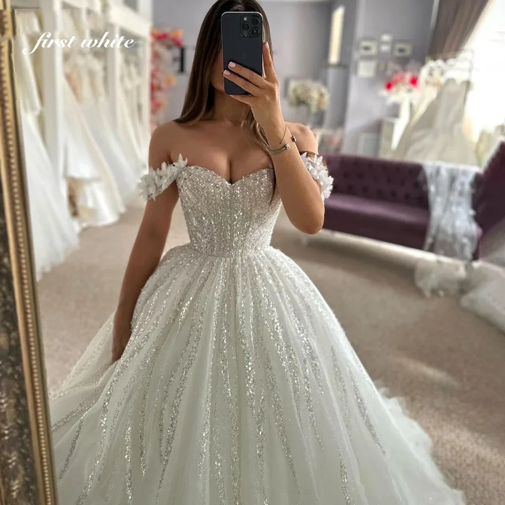 Vestidos de novia de encaje con purpurina Vintage personalizados, vestido de novia brillante con hombros descubiertos, vestido de novia brillante de princesa