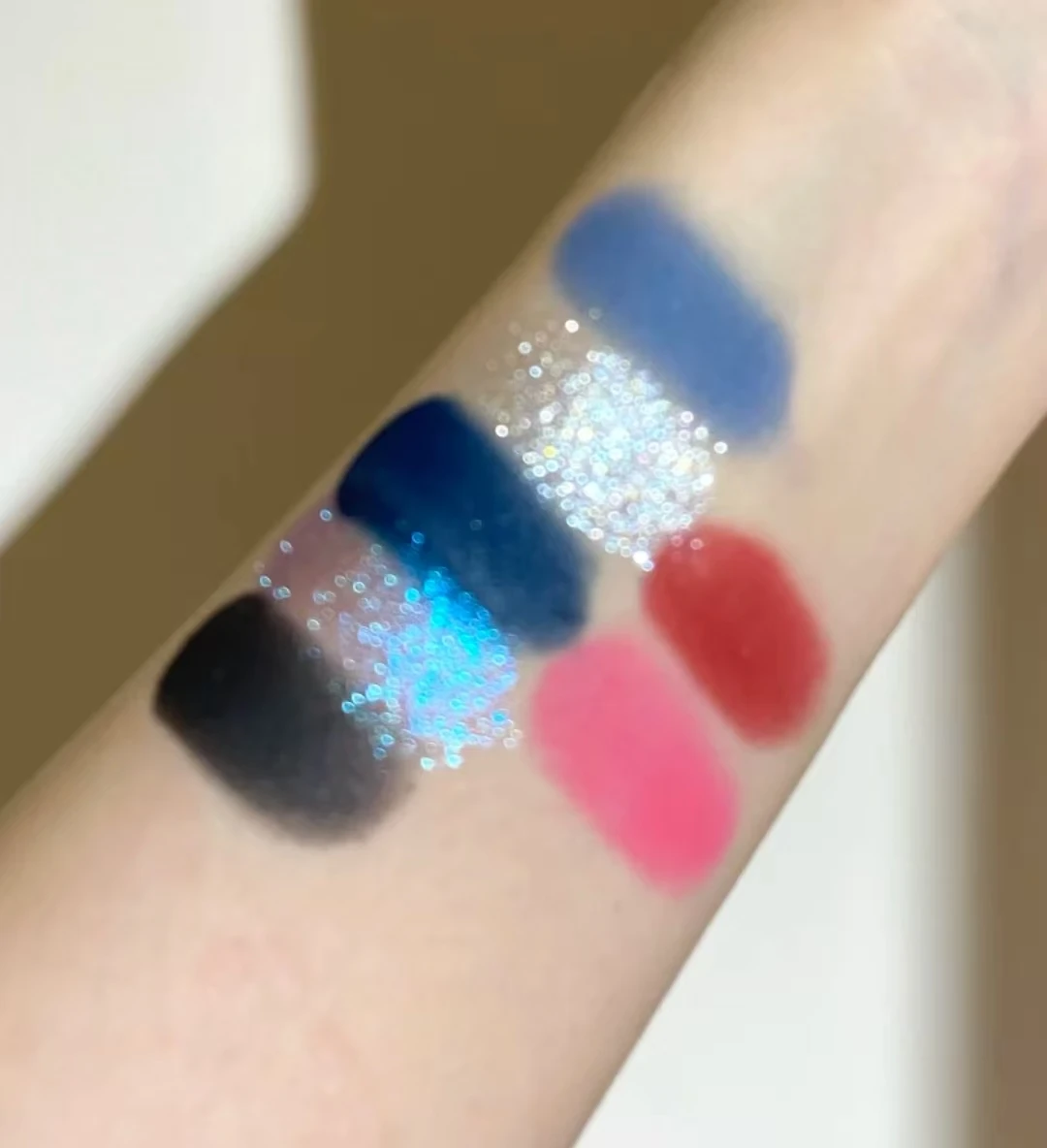 HAGGARD لوحة ظلال العيون مسحوق الحرباء ماتي البريق القوطية سموكي 7 ألوان عالية الصباغ غير يتلاشى ماكياج العين طويل الأمد