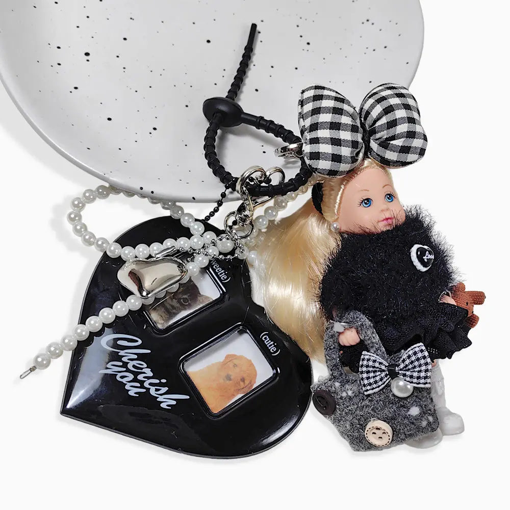 IGNICASE Cute Big Bow Princess Doll Cute Black Skirt Doll Keychain Love Photo Frame Pearl Chain Pendant High-end Bag Pendant