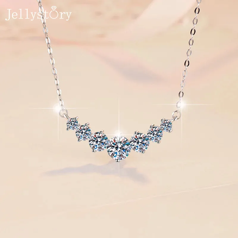 

Princess Dream Necklace Birthday Sparkling Gift S925 Silver Moissanite Seven Princess Pendant Light Luxury Collarbone Chain