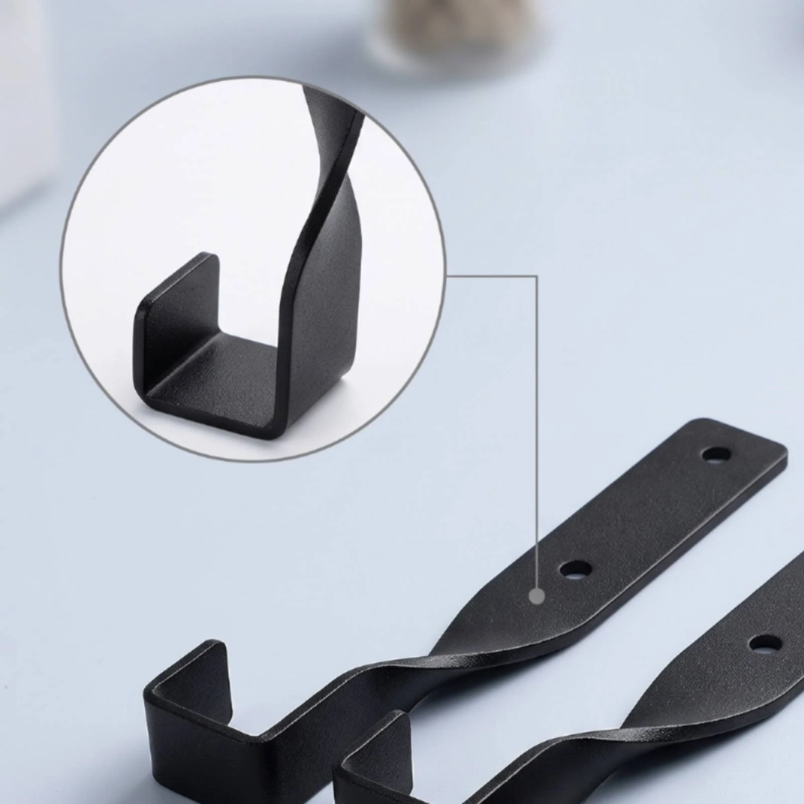 4 Pieces Chainsaw Wall Mount Hook Powder Coated Chainsaw Wall Hanger Steel Hook with Screws Anti-Corrosion Moisture-Proof