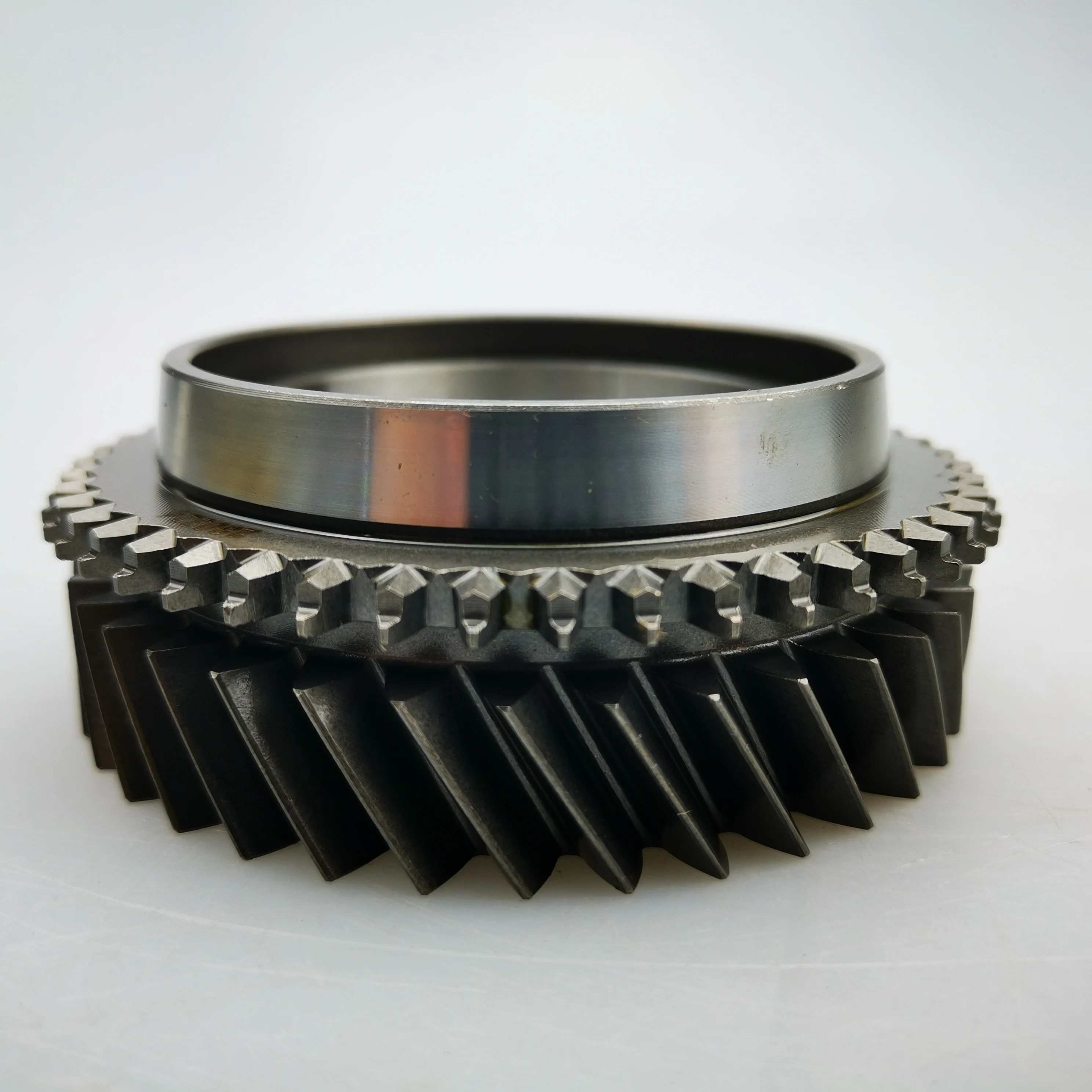 

SAIC MAXUS V80 6MT transmission 5 gears