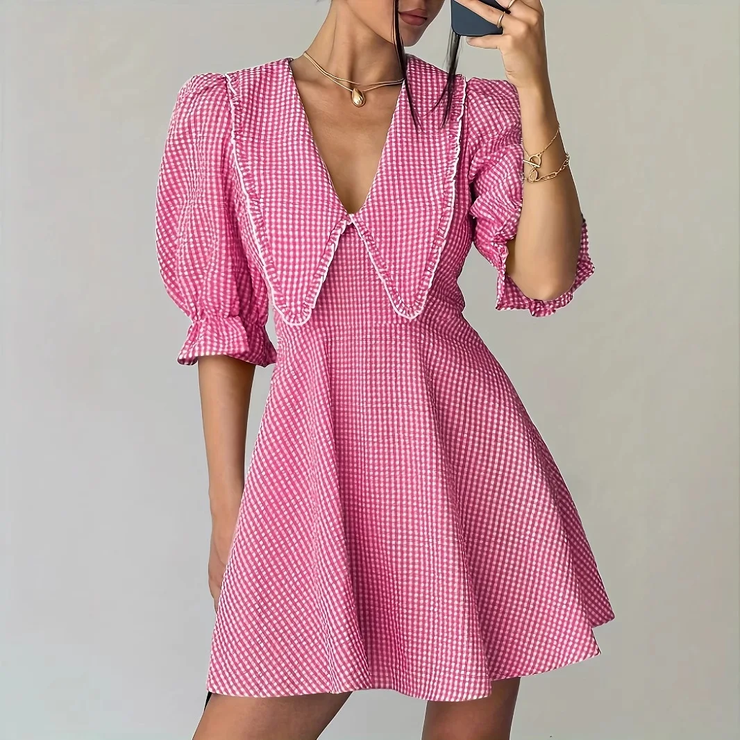 

2025 Women's Summer New Product Style Checkered V-neck Bubble Sleeve Waist Dress