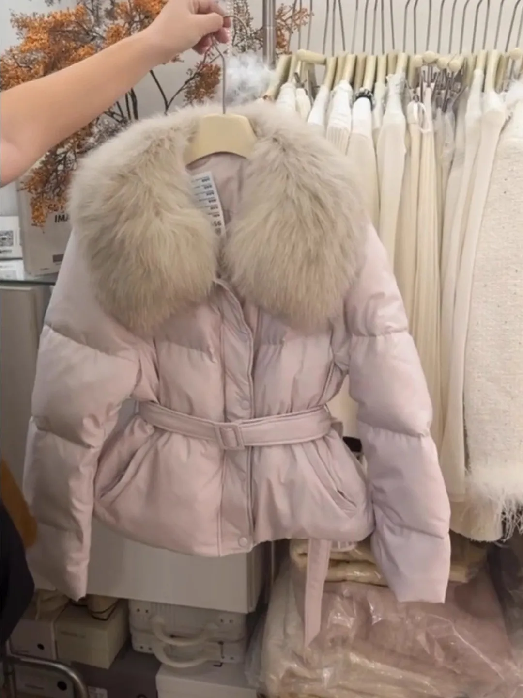 

Хлопковое пальто больших размеров, женское зимнее теплое пальто с меховым воротником, закрывающее талию, Sli Commute, корейское длинное длинное пальто...