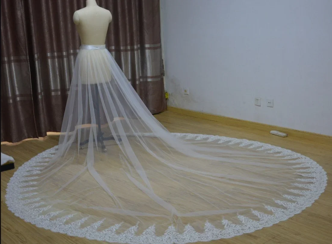 Removable bridal lace Tulle skirt, overskirt, , Ball Gown Church train, Jupe amovible 탈부착 스커트 wedding accessories custom