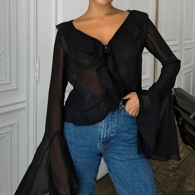 

2024 Summer Women's Vintage Black Chiffon Shirt Temperament Commuting Female Top New Fashion Women Elegant Ruffled V-neck Blouse