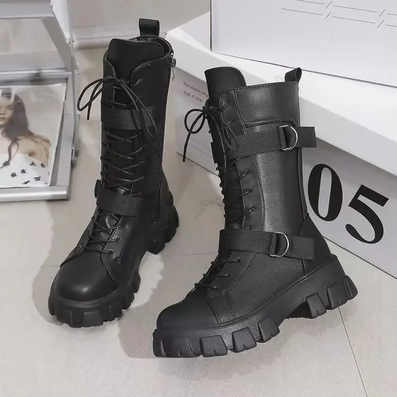 

Весенне-осенние кожаные женские полувысокие сапоги с круглым носком, женские туфли до середины икры для косплея, шикарная и элегантная рабочая новая рок-обувь из искусственной кожи