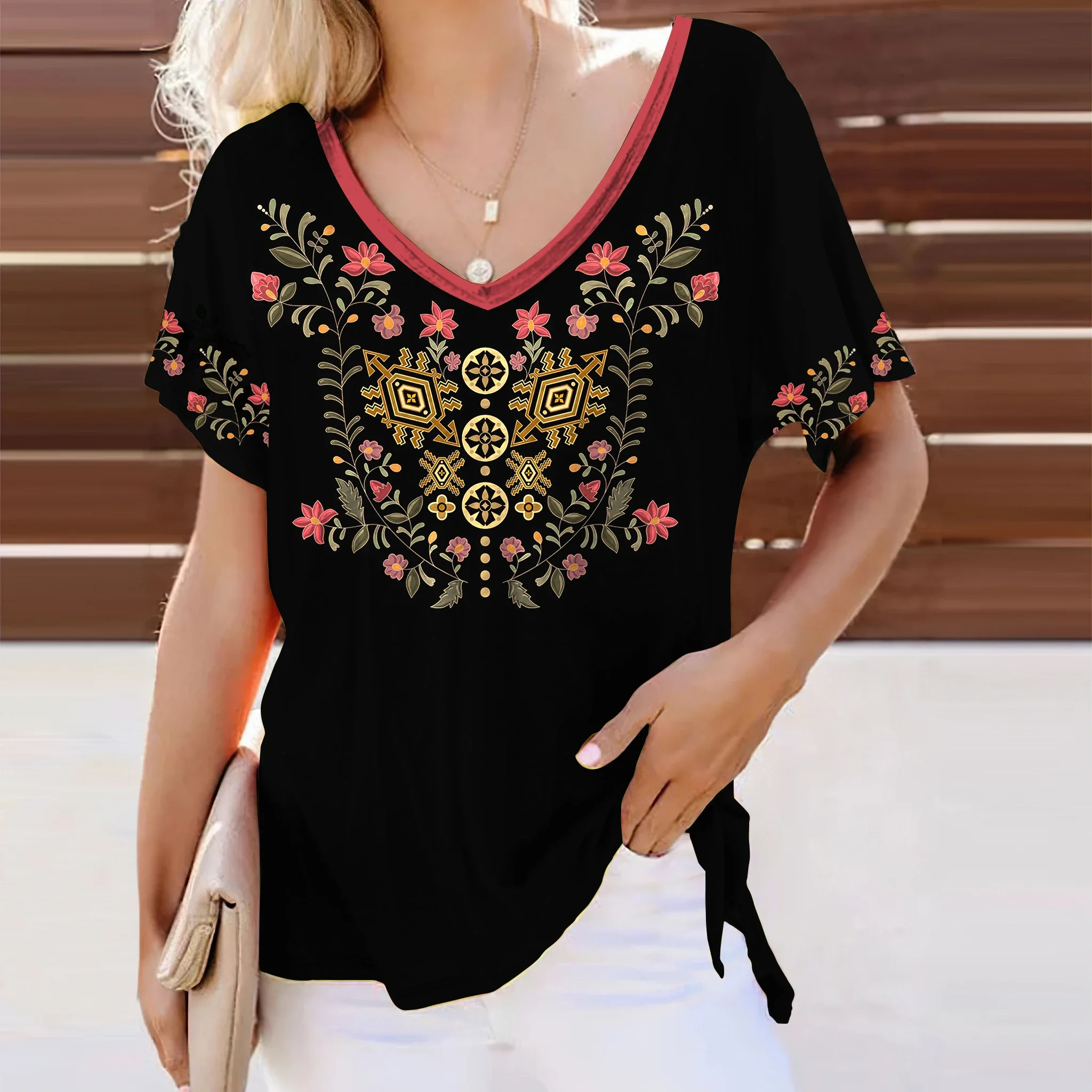 Boho Floral Print T-shirt Ethnic V-neck Summer Short Sleeve Tshirt Ladies Clothing Female Tee Top Oversized Vintage Women Tshirt